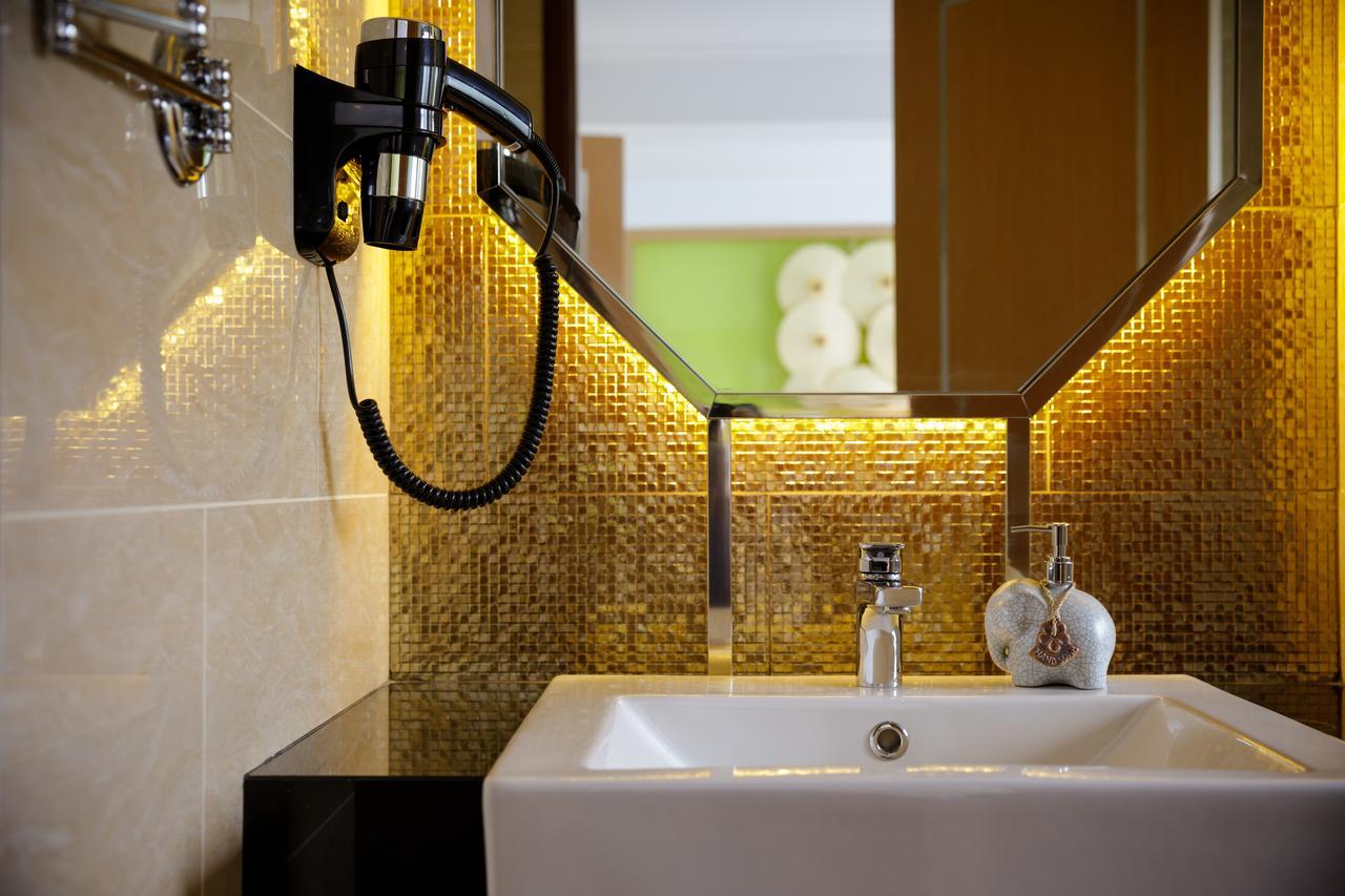 9 Suite Luxury Boutique Hotel Chiang Mai Exterior foto